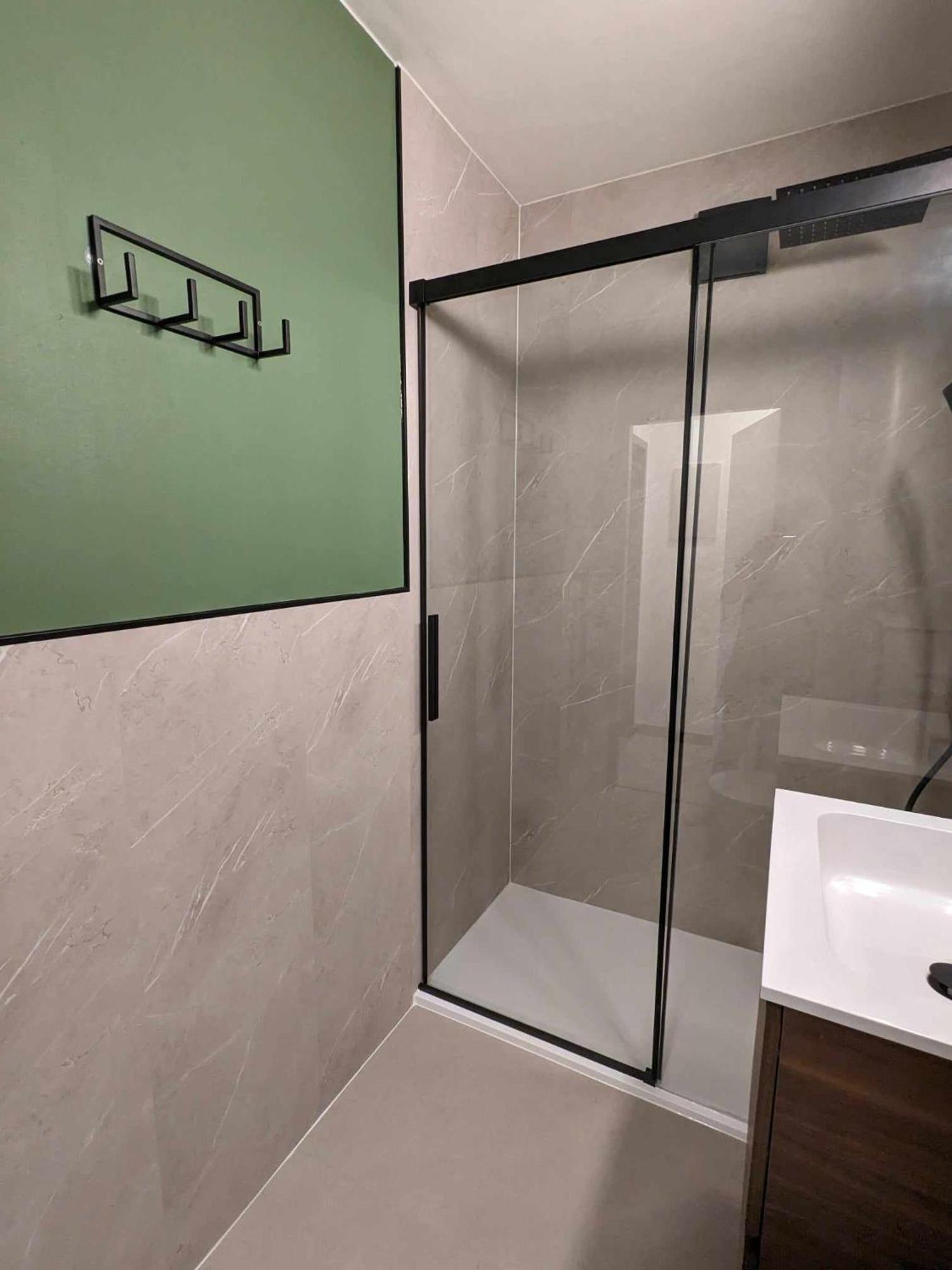 Vista Linda, Leuk Appartement Vlak Bij Zeedijk En Strand Ostenda Zewnętrze zdjęcie